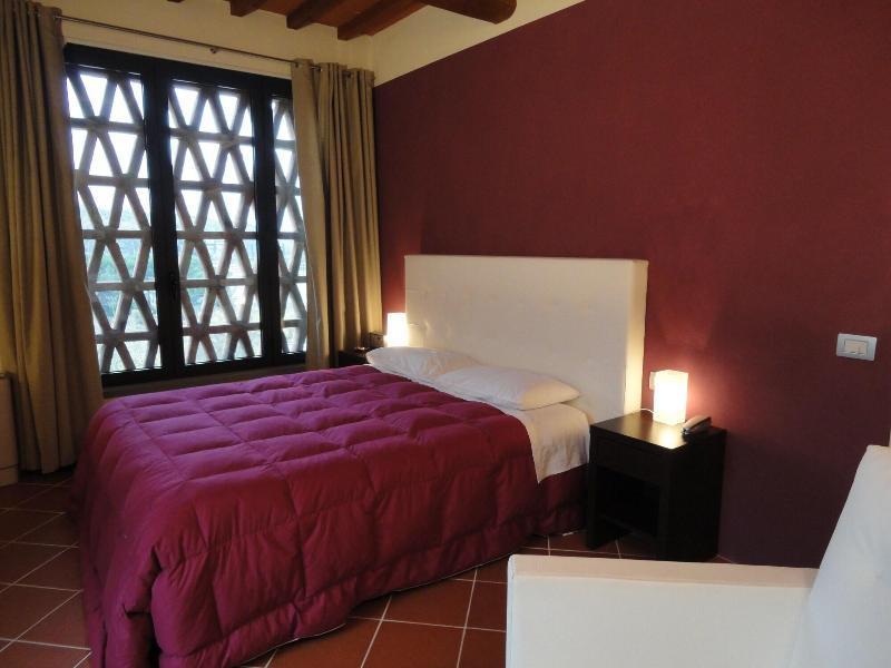 Il Poggiolo Delle Rose Bed&Breakfast Tavarnuzze Exterior photo