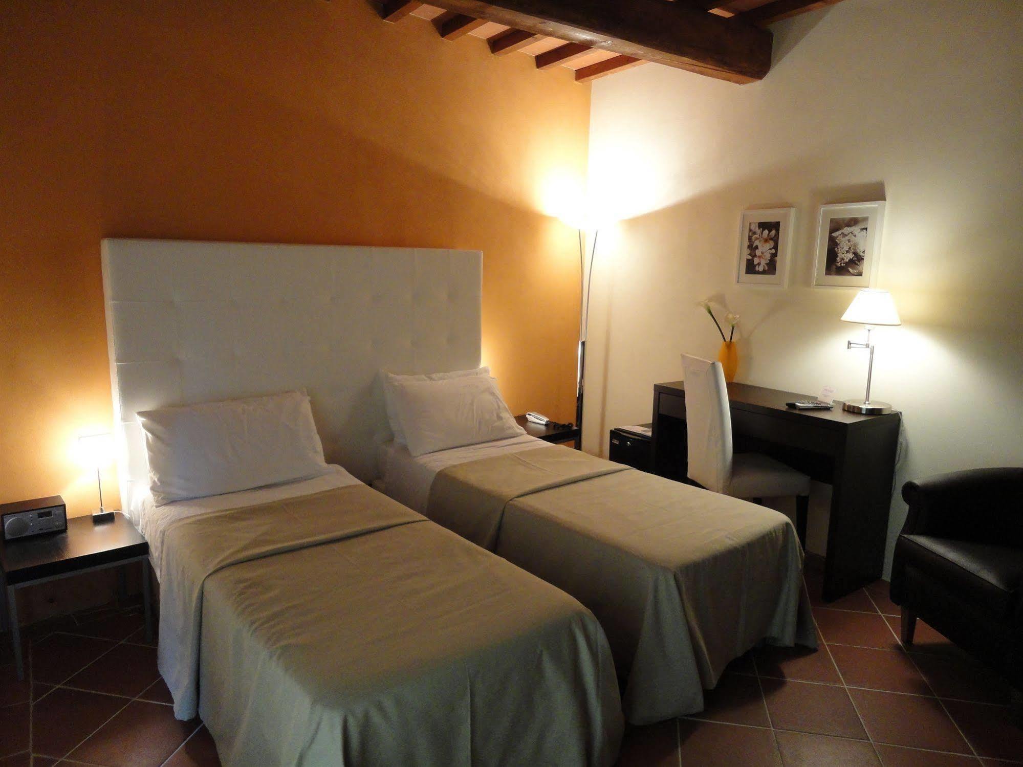 Il Poggiolo Delle Rose Bed&Breakfast Tavarnuzze Exterior photo
